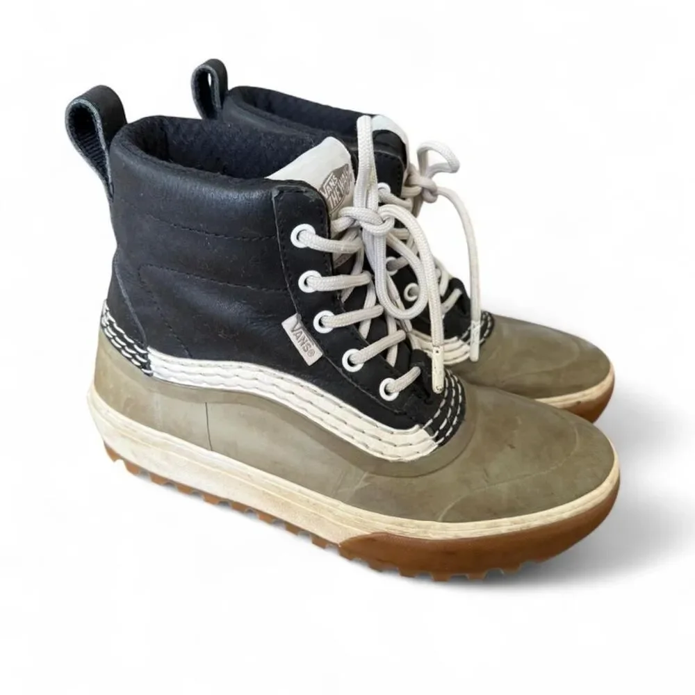 Vans Standard Mid Snow MTE Boots M5.5 W7